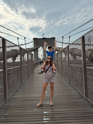  Kids Travelling on Brooklyn Bridge in NYC