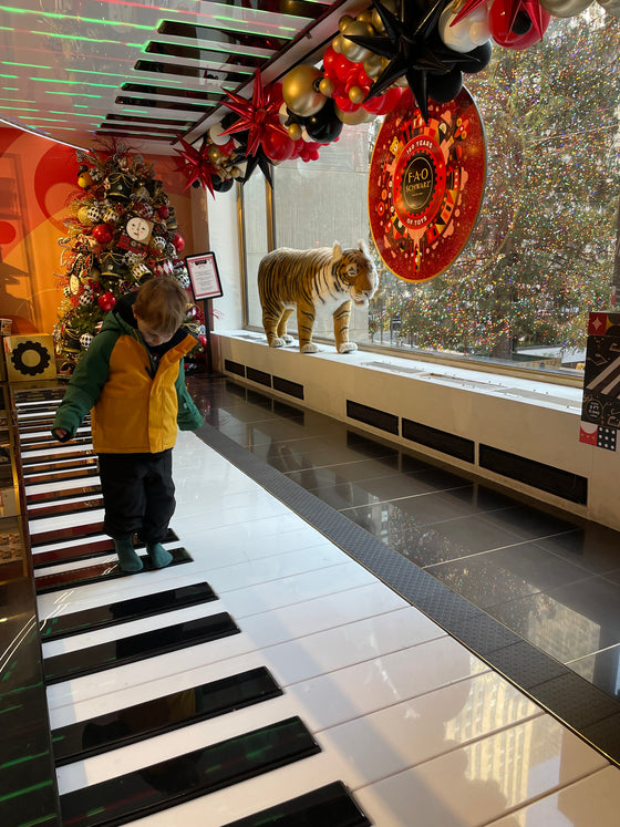 Christmas in NYC With Kids: Digital Guide (2025 Edition)